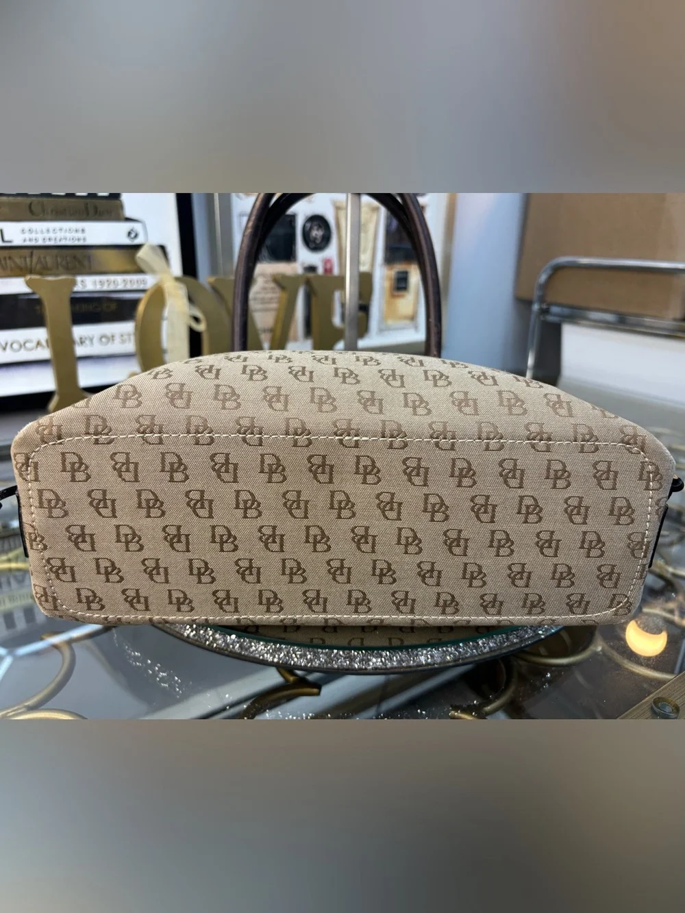 Dooney & Bourke dooney bourke